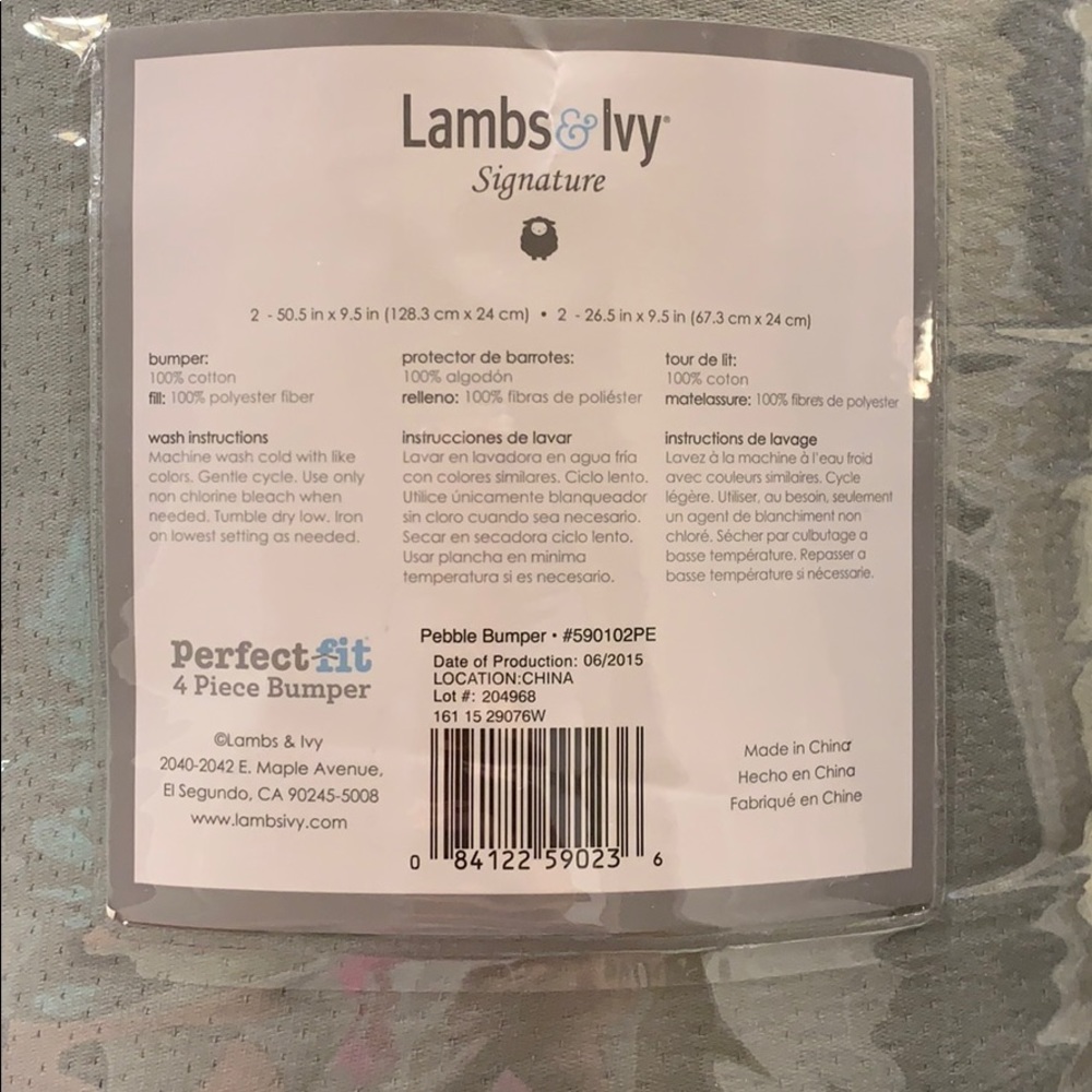 Lambs & Ivy Pebble crib bumper. New!!